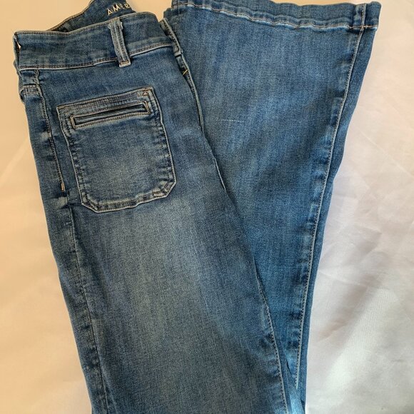 American Eagle Outfitters Denim - American Eagle Super High Rise Flare Size 10  Regular Jeans Y2K
